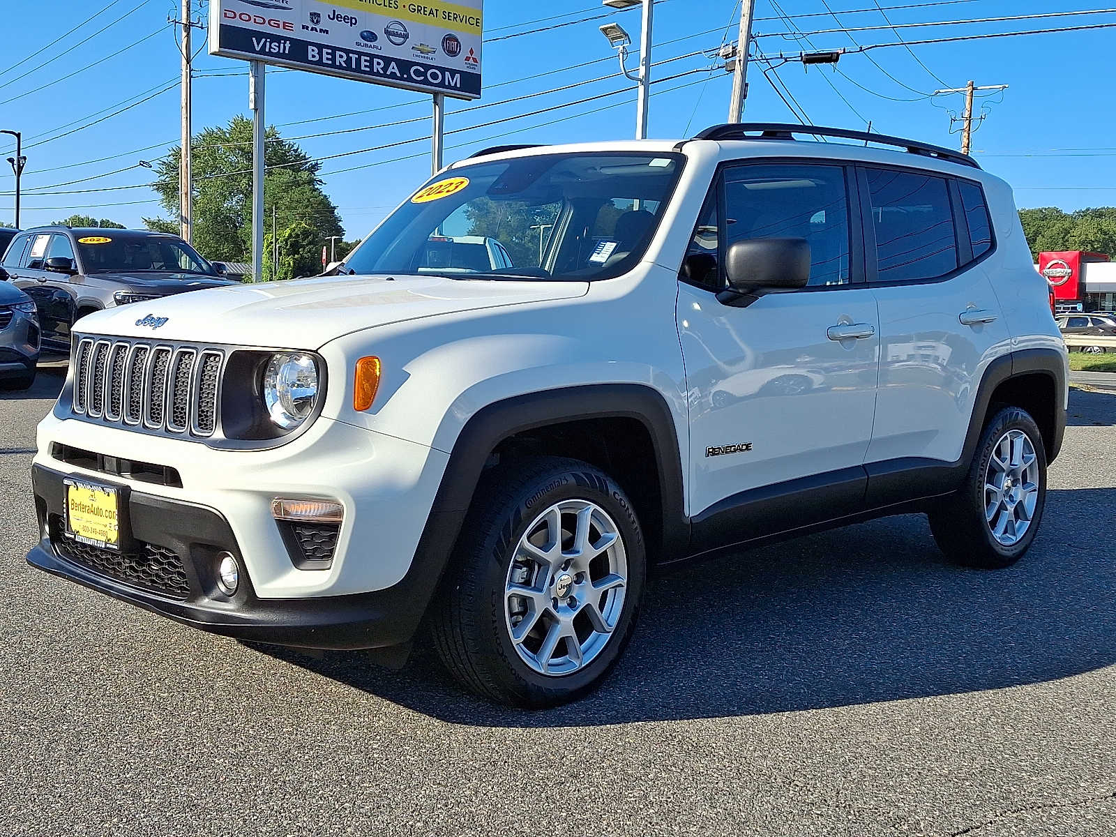 2023 Jeep Renegade Latitude Upland photo 3
