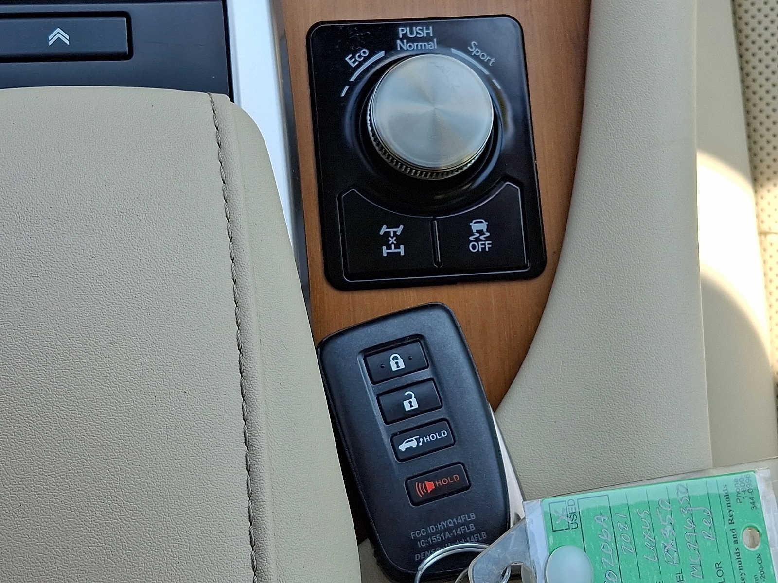 2021 Lexus RX 350 - Photo 26