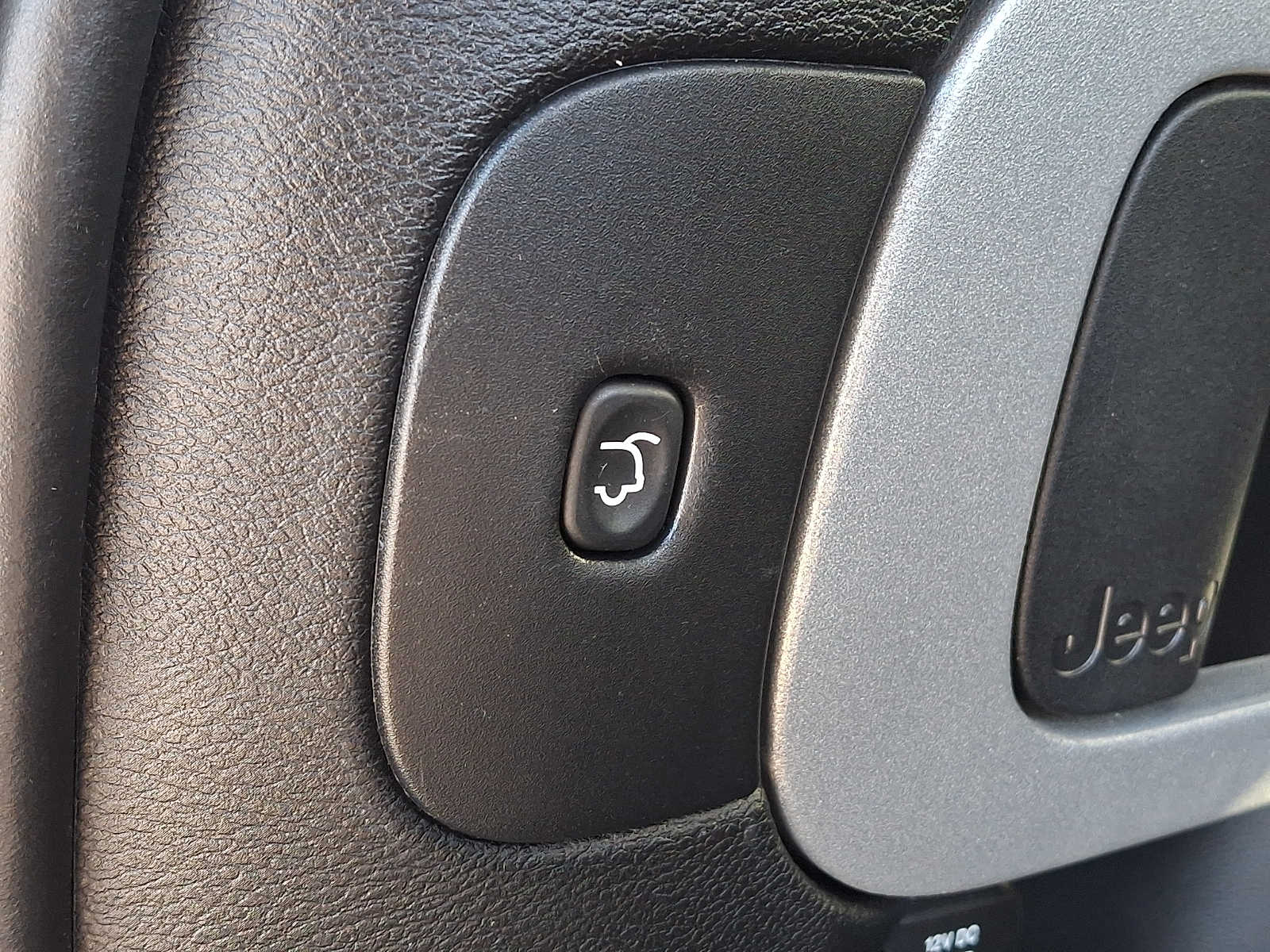 2016 Jeep Cherokee Latitude - Photo 31