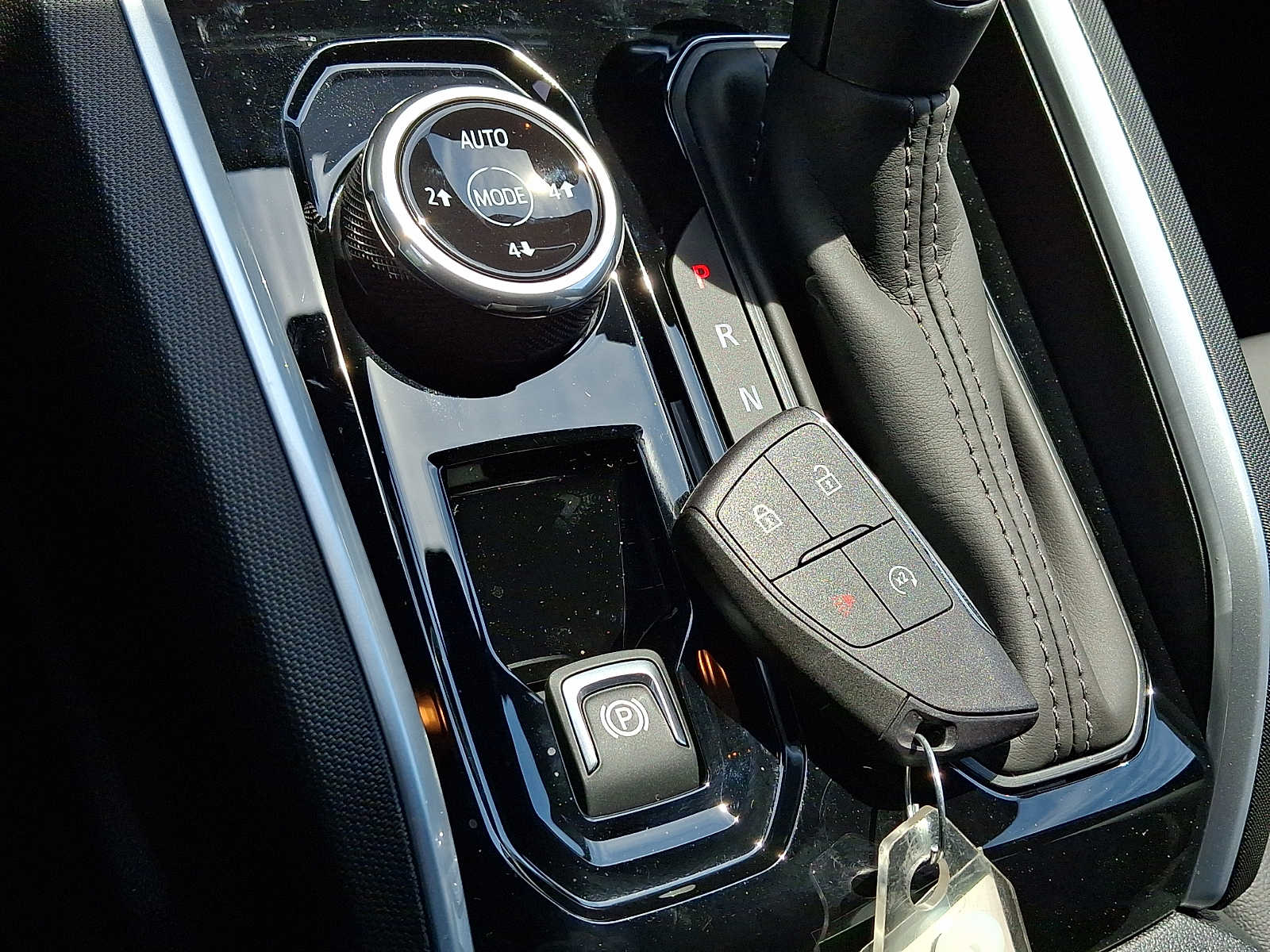 2026 Chevrolet Colorado Trail Boss - Photo 23