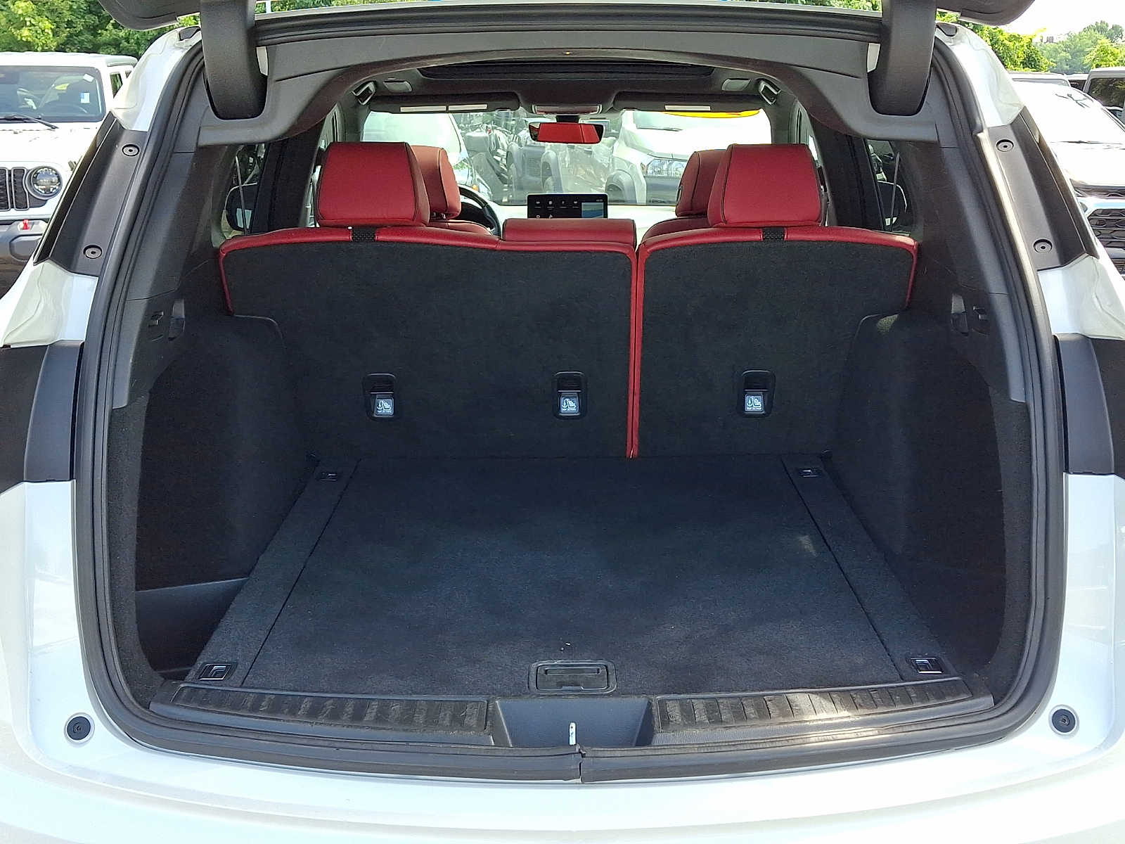 Photo 32