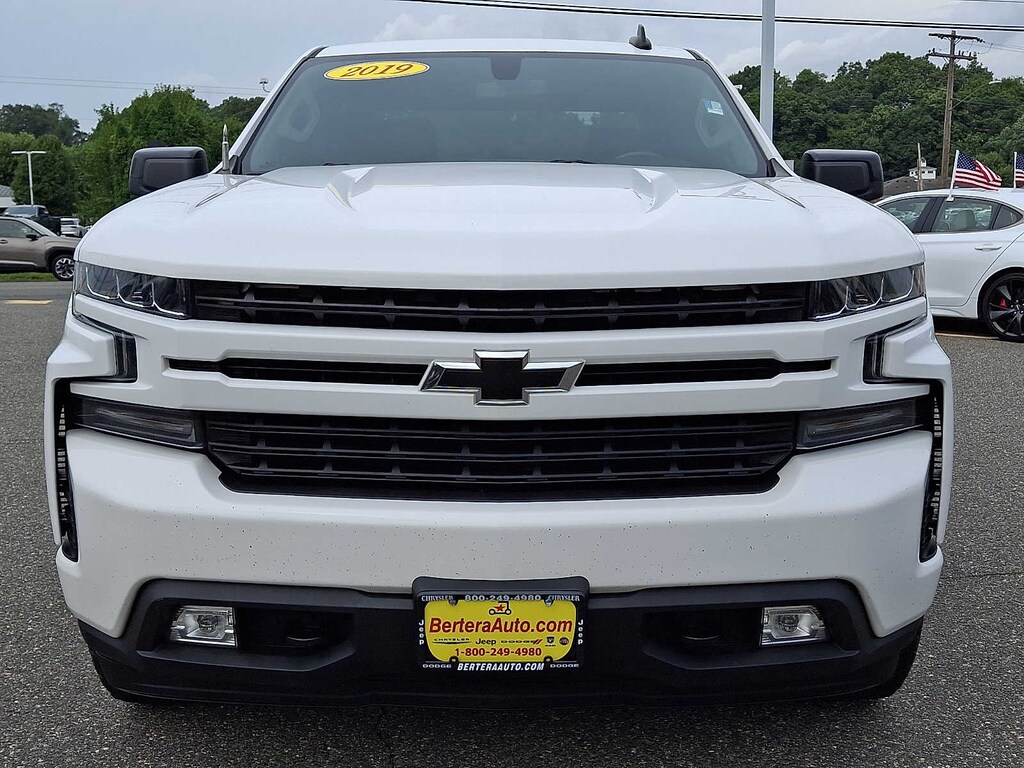 Used 2019 Chevrolet Silverado 1500 RST 4WD Crew Cab 147 Truck
