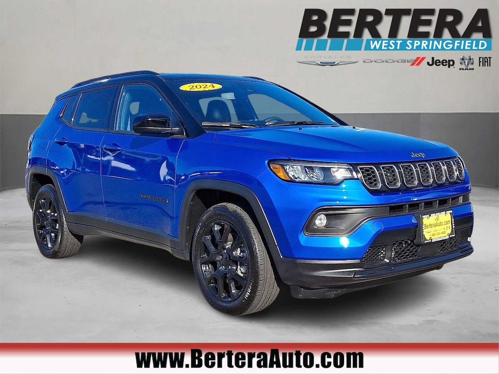 Used 2024 Jeep Compass Latitude SUV
