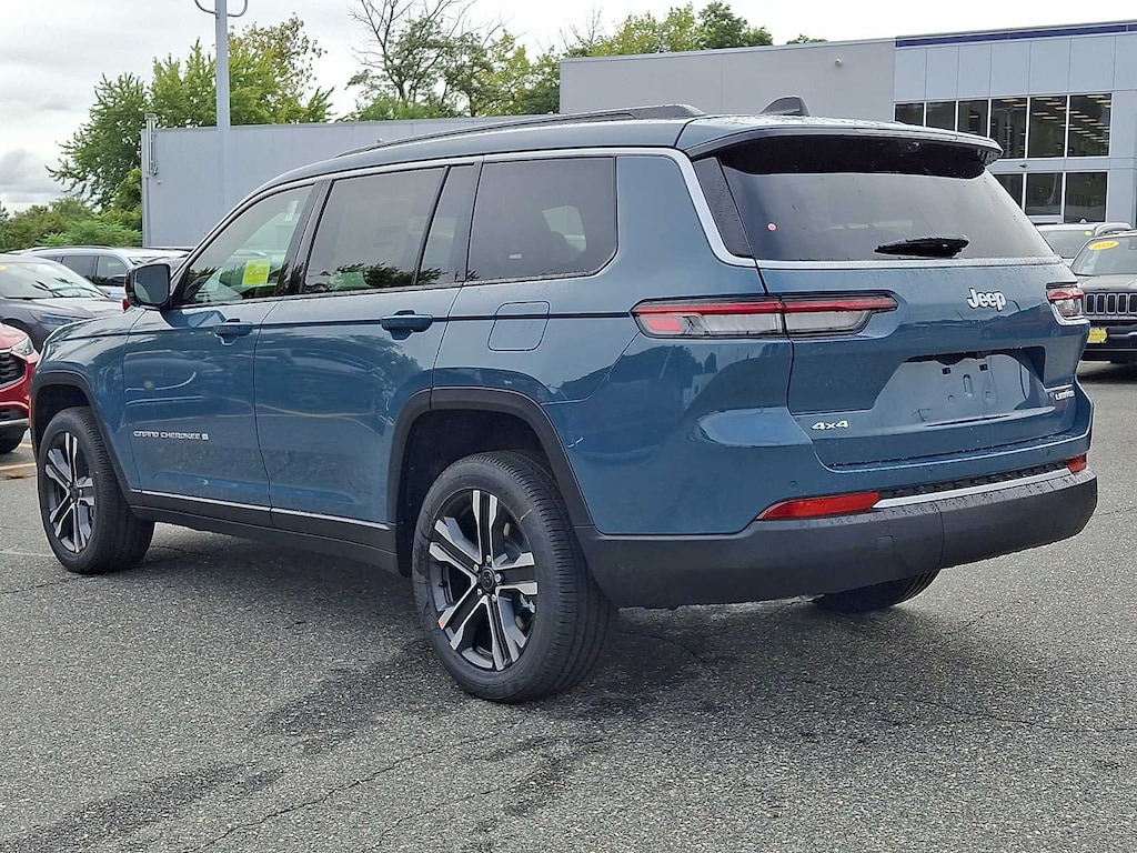New 2027 Jeep Grand Cherokee L LIMITED 4X4 Sport Utility
