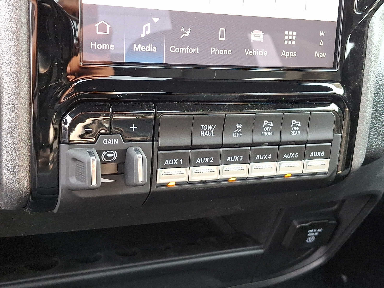 2025 RAM 2500 Tradesman - Photo 15
