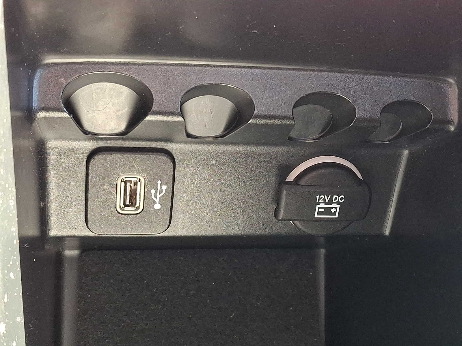 2016 Jeep Cherokee Latitude - Photo 27