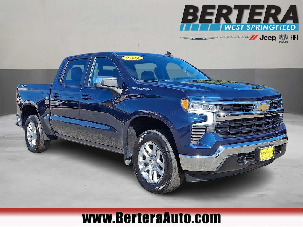 Used 2022 Chevrolet Silverado 1500 LT 4WD Crew Cab 147 Truck