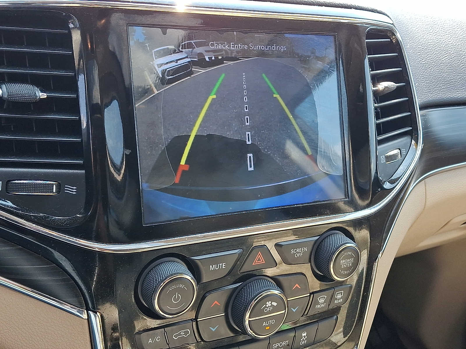 2020 Jeep Grand Cherokee Limited - Photo 21