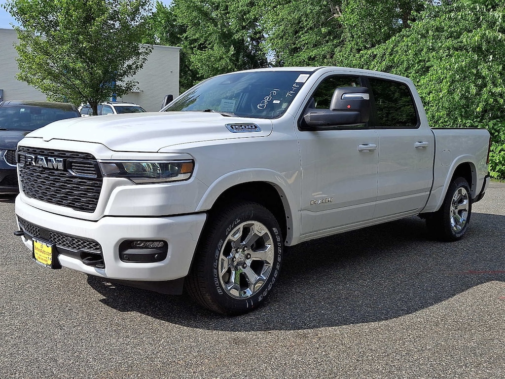 New 2026 Ram 1500 BIG HORN CREW CAB 4X4 5'7 BOX Pickup