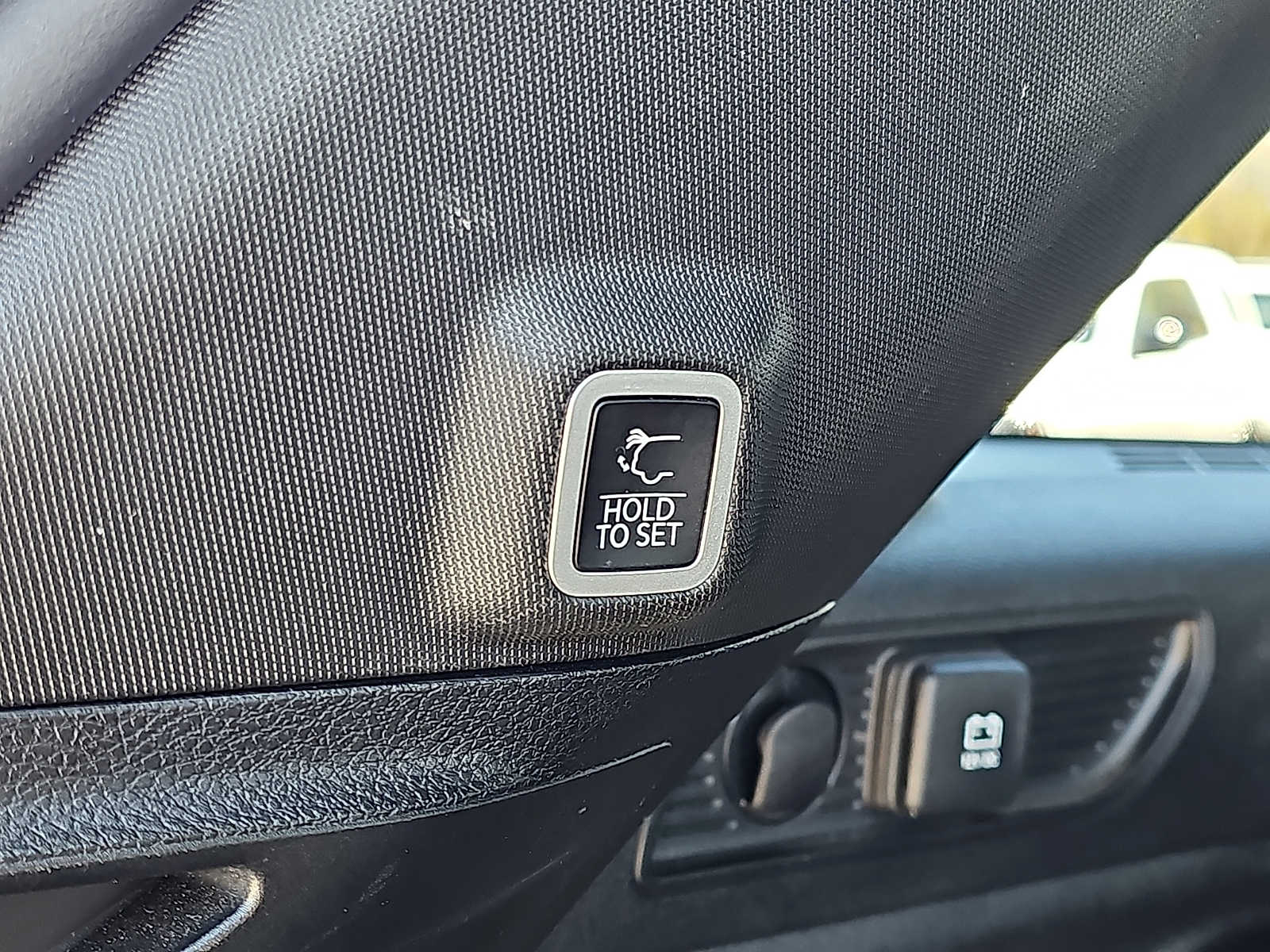 2023 Jeep Grand Cherokee Altitude - Photo 28