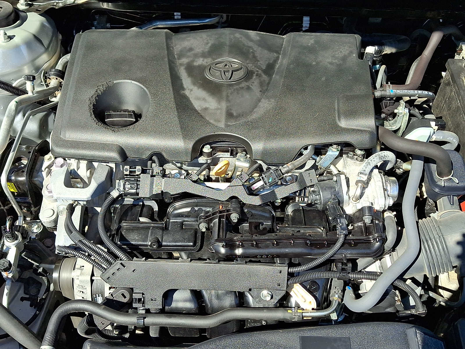 2024 Toyota Camry SE - Photo 27