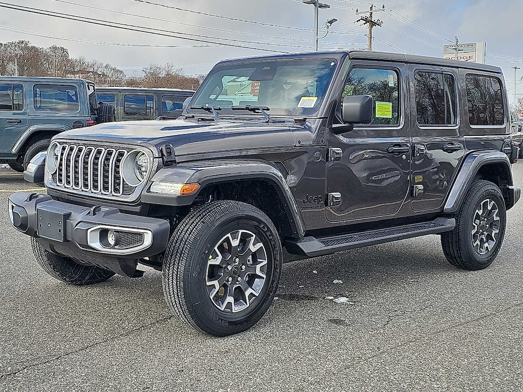 New 2026 Jeep Wrangler 4-DOOR SAHARA Sport Utility