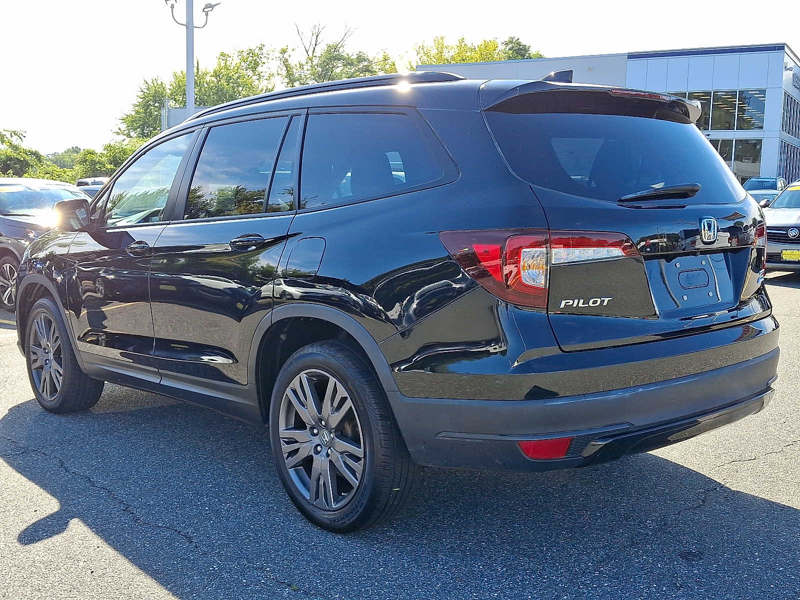 2022 Honda Pilot Sport photo 3