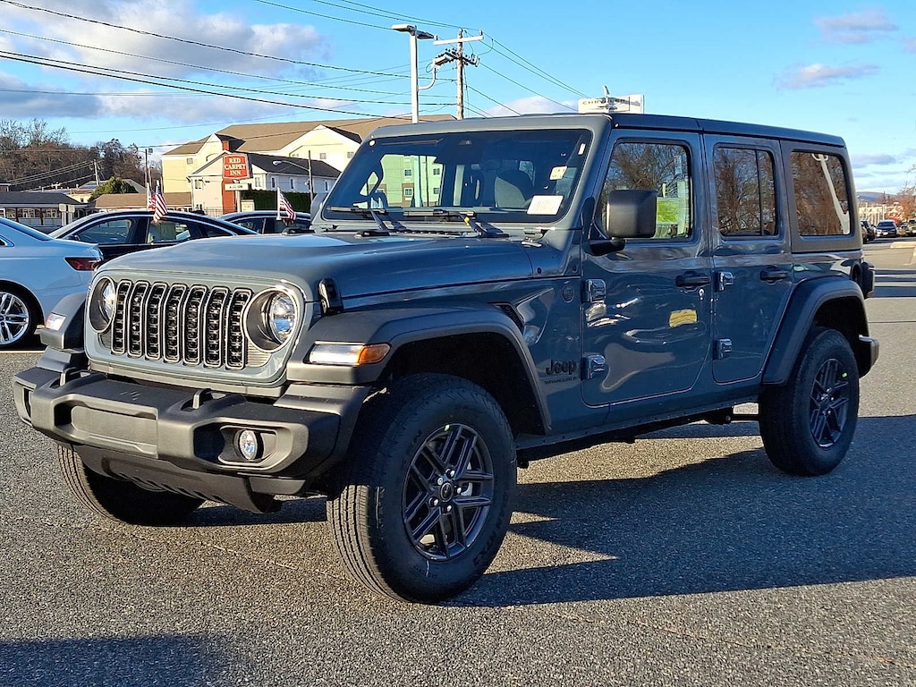 New 2026 Jeep Wrangler 4-DOOR SPORT S Sport Utility