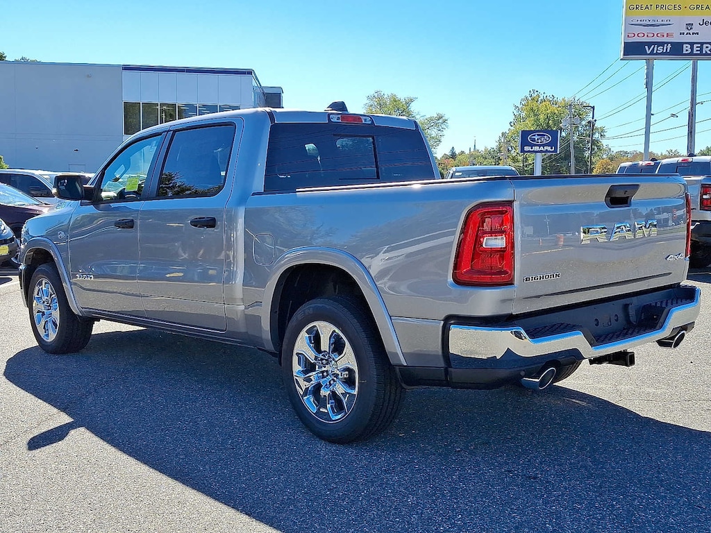 New 2026 Ram 1500 BIG HORN CREW CAB 4X4 5'7 BOX Pickup