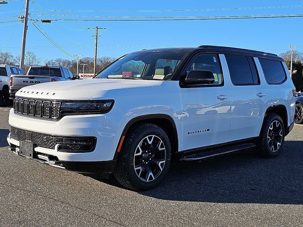 New 2025 Jeep Wagoneer OVERLAND 4X4 Sport Utility