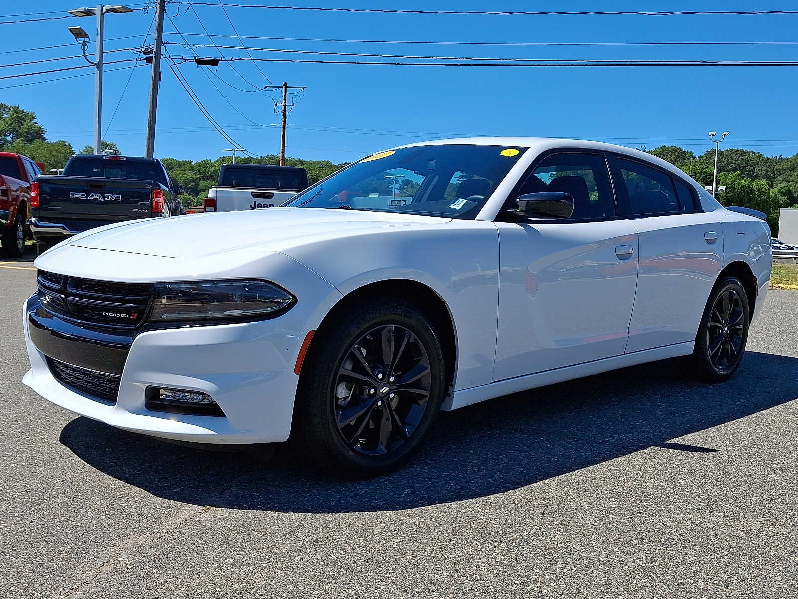 2022 Dodge Charger SXT photo 3