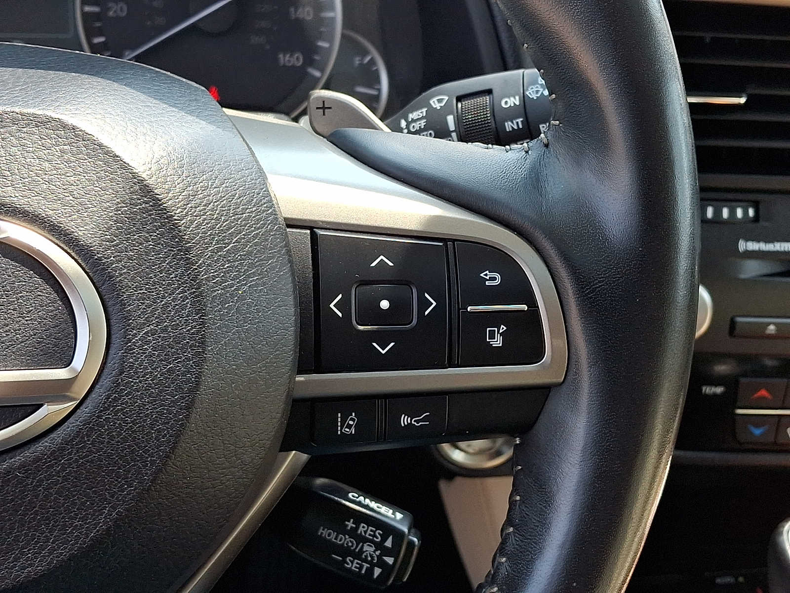 2021 Lexus RX 350 - Photo 25