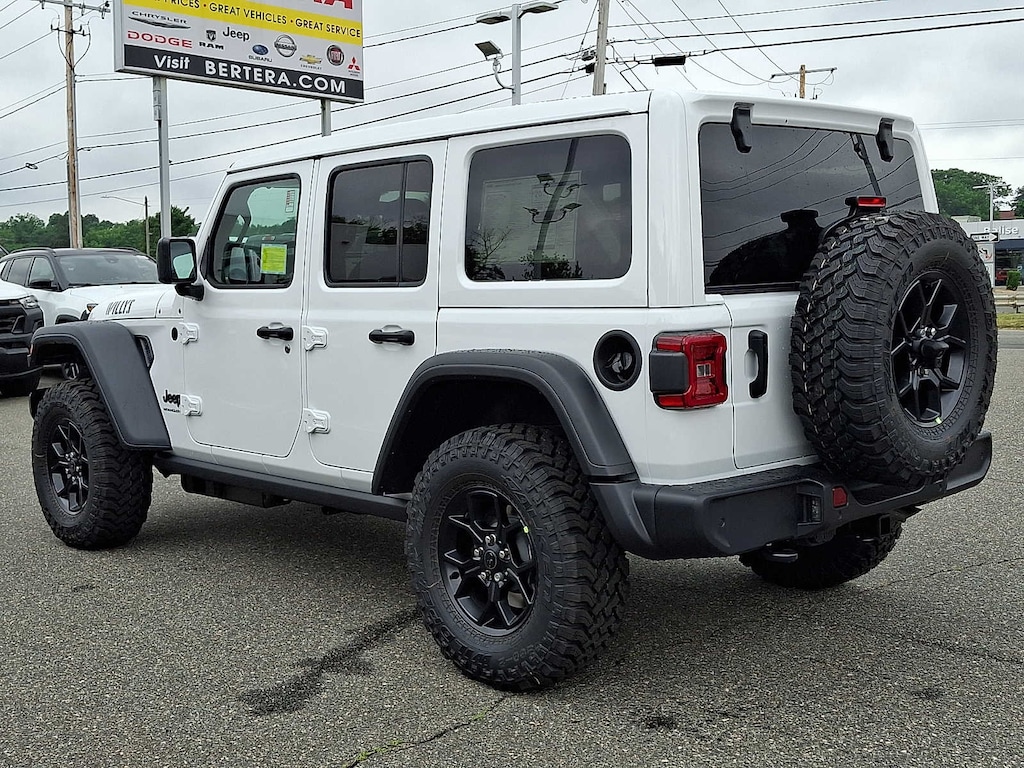 New 2026 Jeep Wrangler 4-DOOR WILLYS Sport Utility
