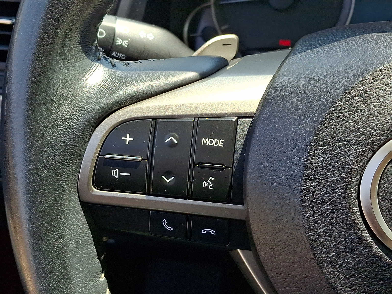 2021 Lexus RX 350 - Photo 24