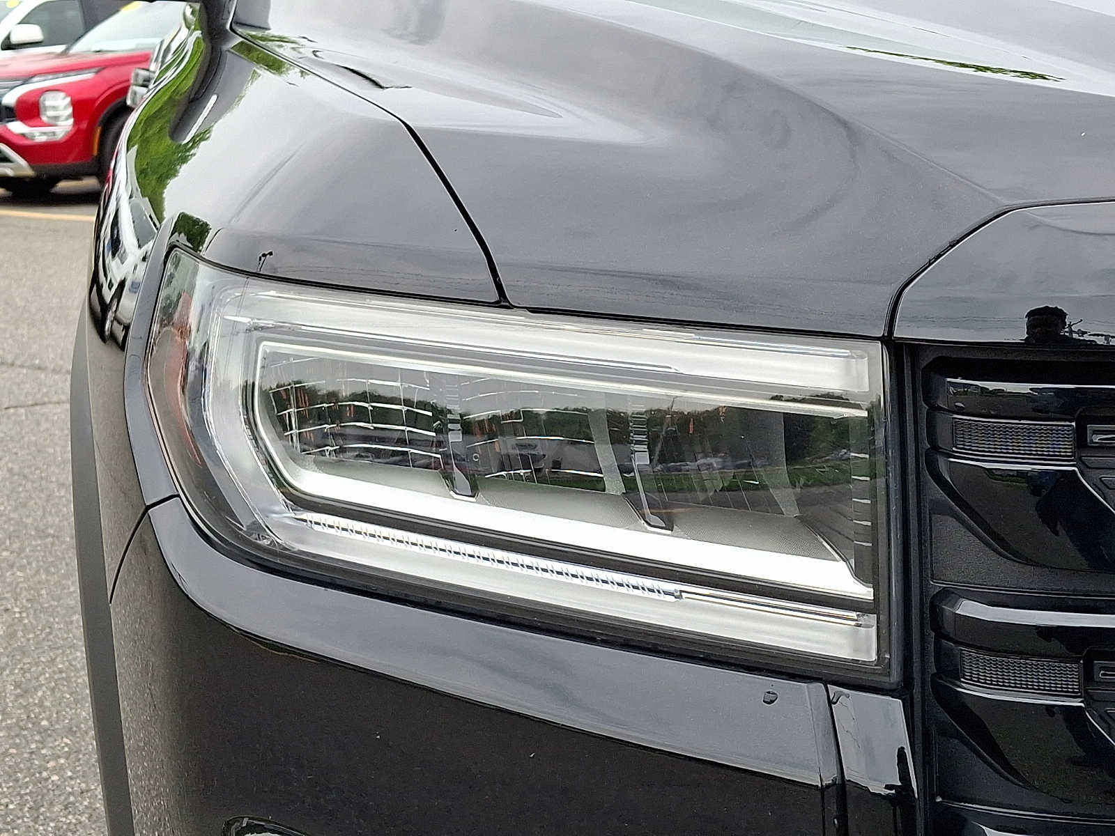 2023 GMC Acadia SLE - Photo 9