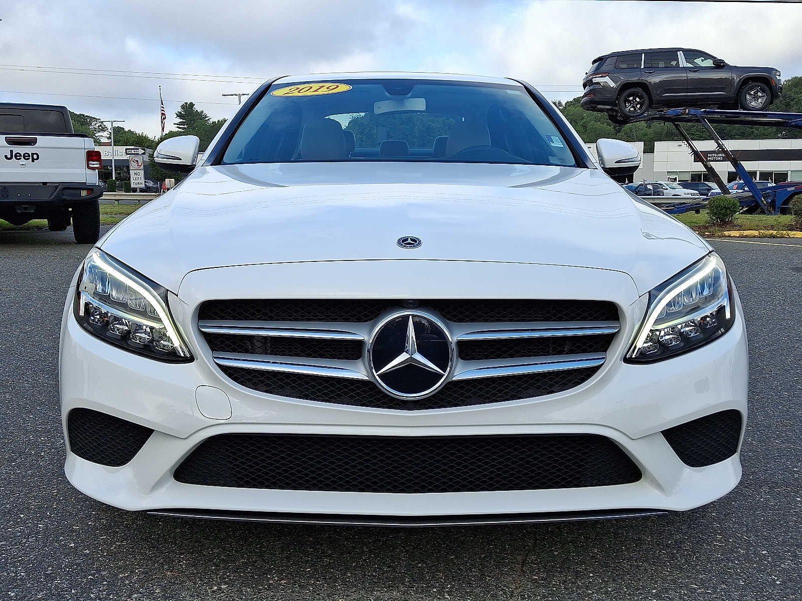2019 Mercedes Benz C 300 photo 2