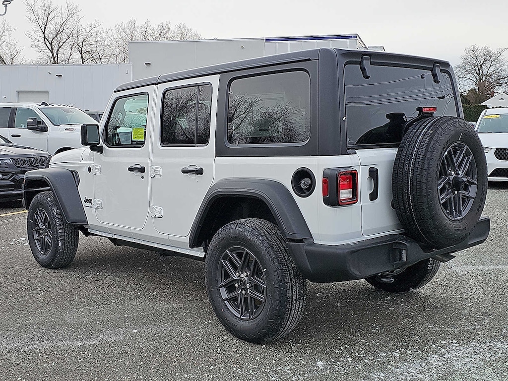 New 2026 Jeep Wrangler 4-DOOR SPORT S Sport Utility