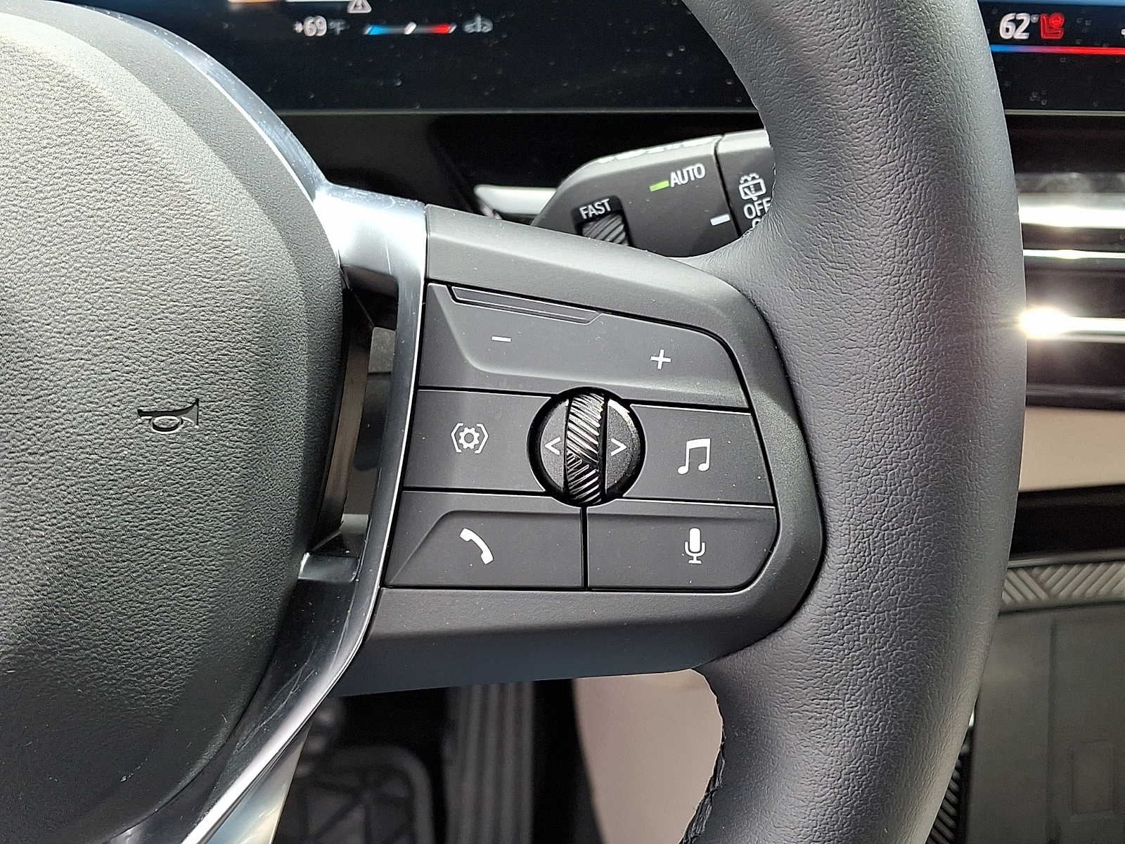 2024 BMW X1 28i - Photo 24