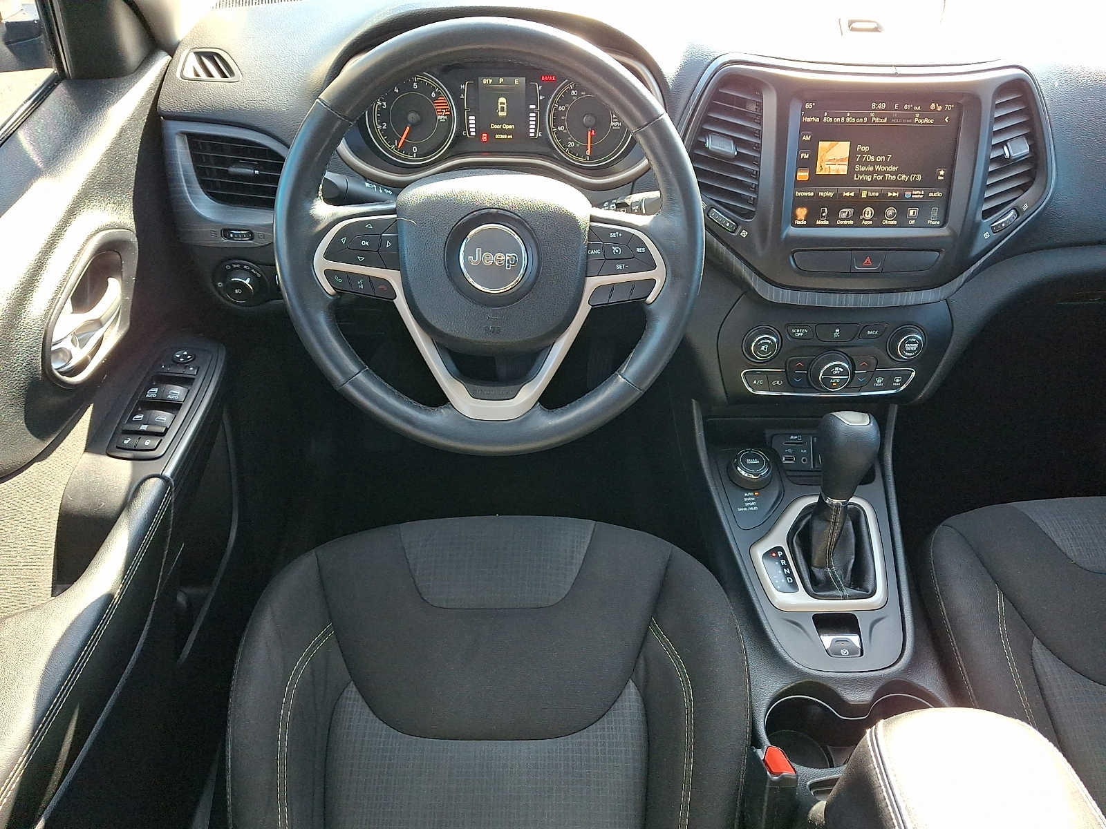 2016 Jeep Cherokee Latitude - Photo 12