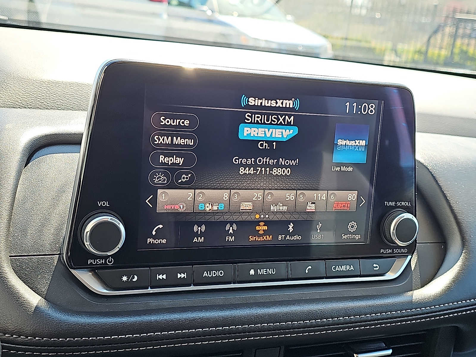 2024 Nissan Rogue SV - Photo 17