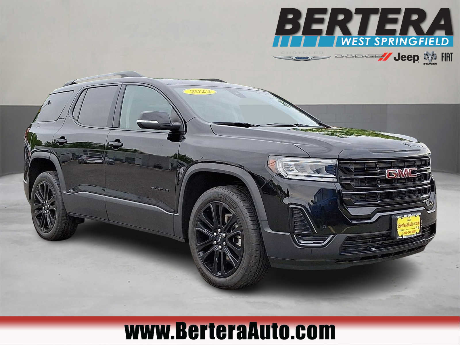 2023 GMC Acadia SLE AWD's photo