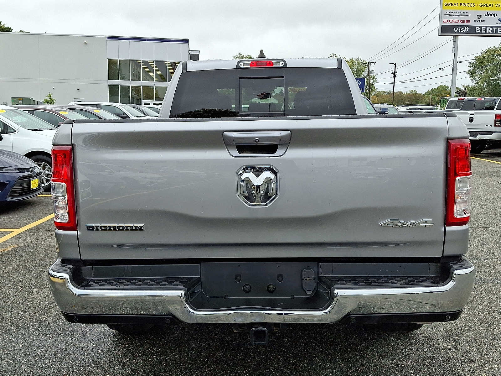 2022 Ram 1500 Big Horn photo 3