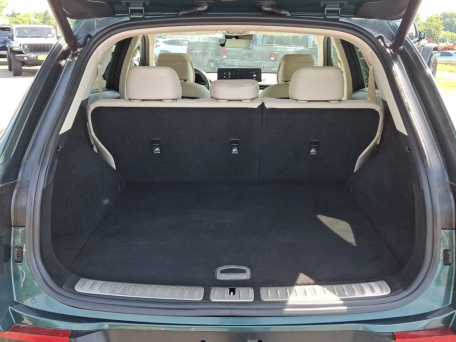 2024 GENESIS GV70 Standard - Photo 31