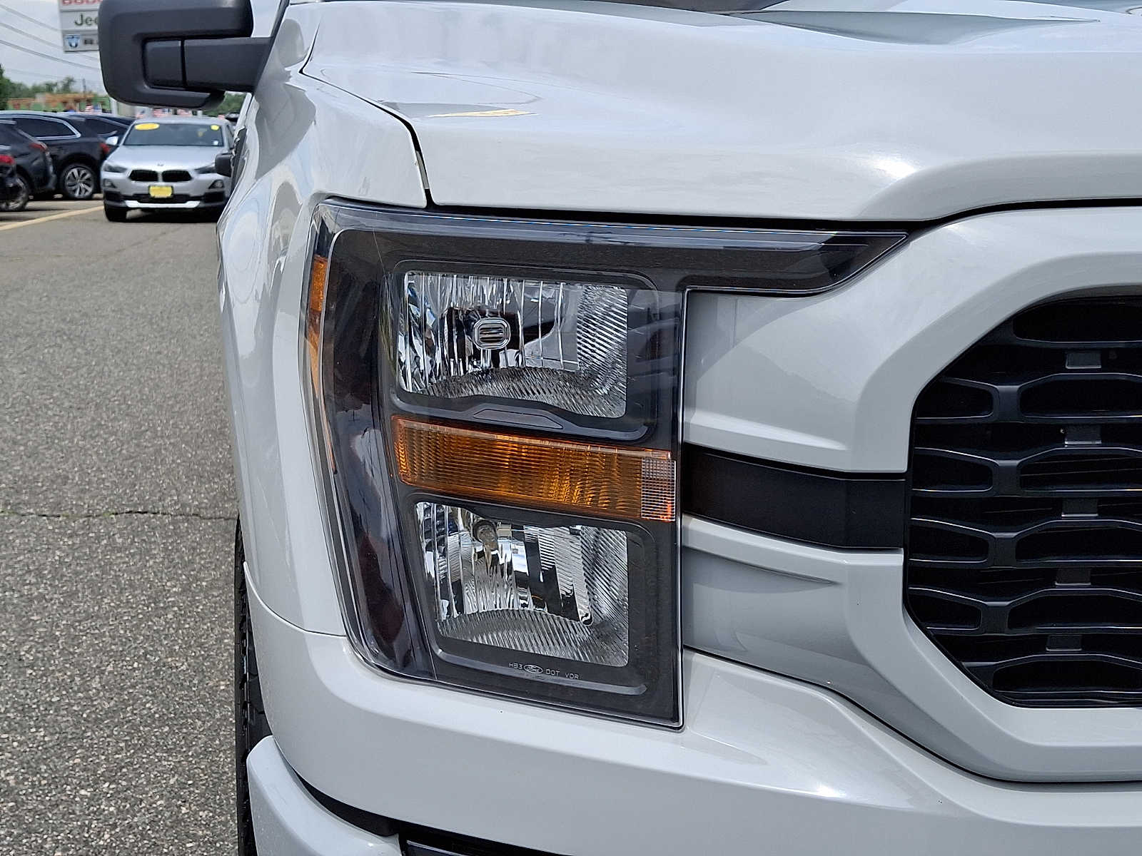 2023 Ford F-150 XL - Photo 9