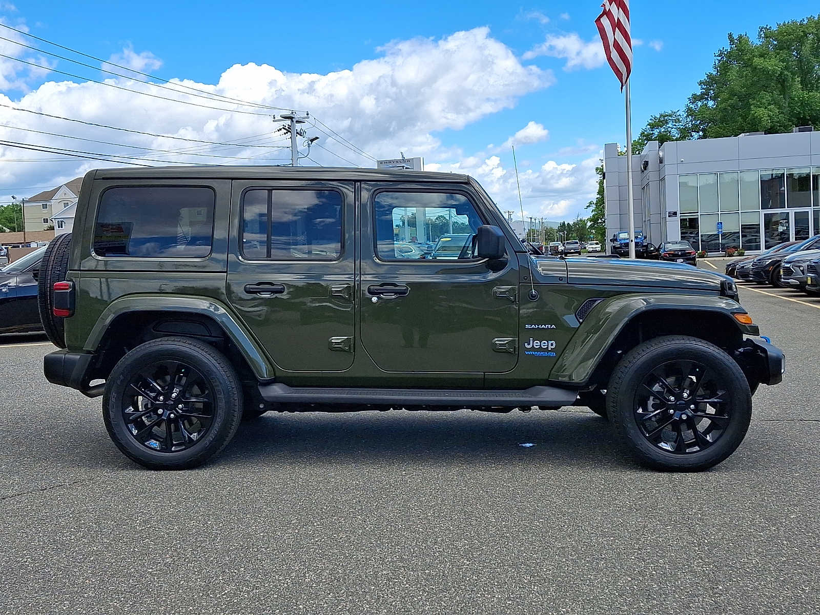 2022 Jeep Wrangler Unlimited Sahara 4XE - Photo 7