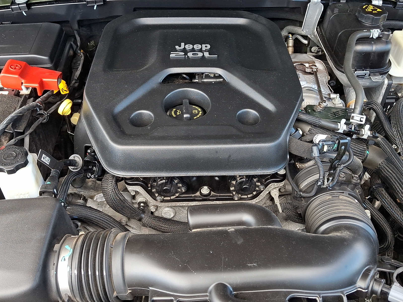 2022 Jeep Wrangler Unlimited Sahara 4XE - Photo 32