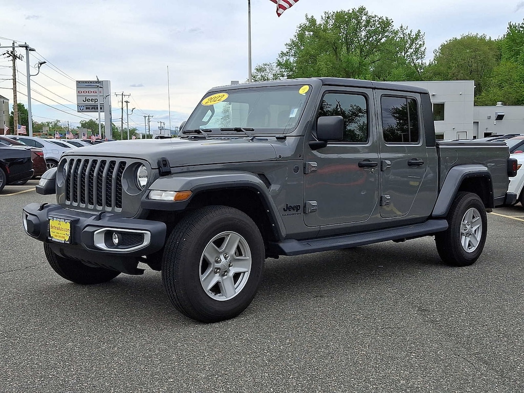 Used 2022 Jeep Gladiator Sport S 4x4 Truck