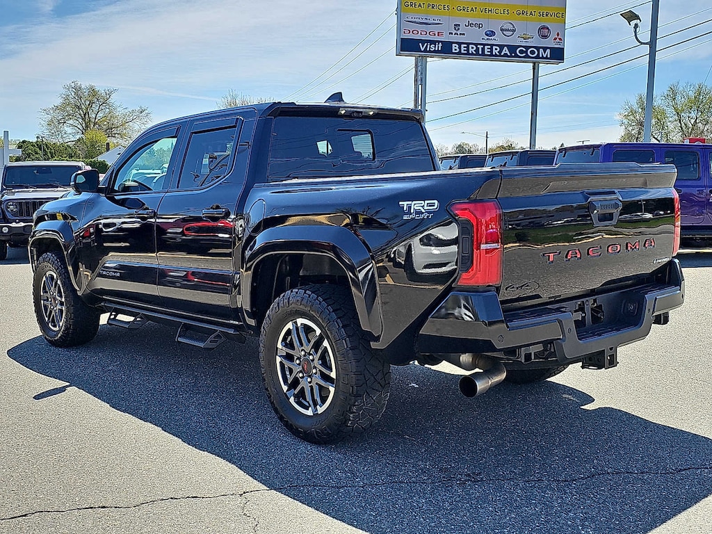 Used 2025 Toyota Tacoma TRD Sport Hybrid Double Cab 5 Bed AT (Natl) Truck