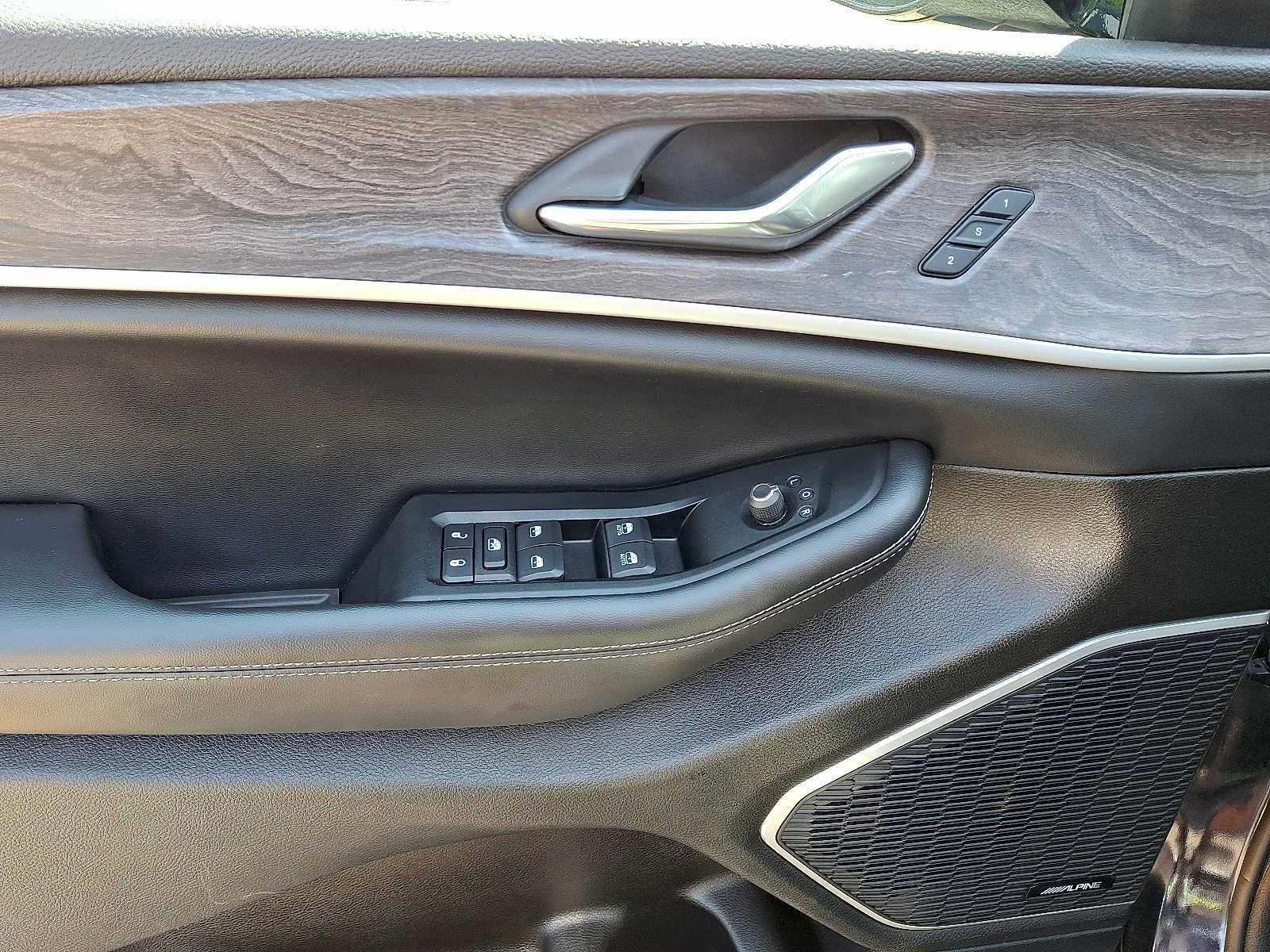 2024 Jeep Grand Cherokee 4xe - Photo 14