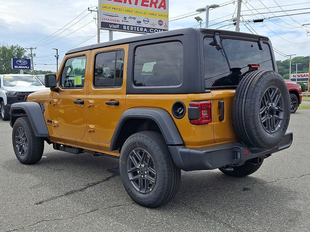 New 2026 Jeep Wrangler 4-DOOR SPORT S Sport Utility