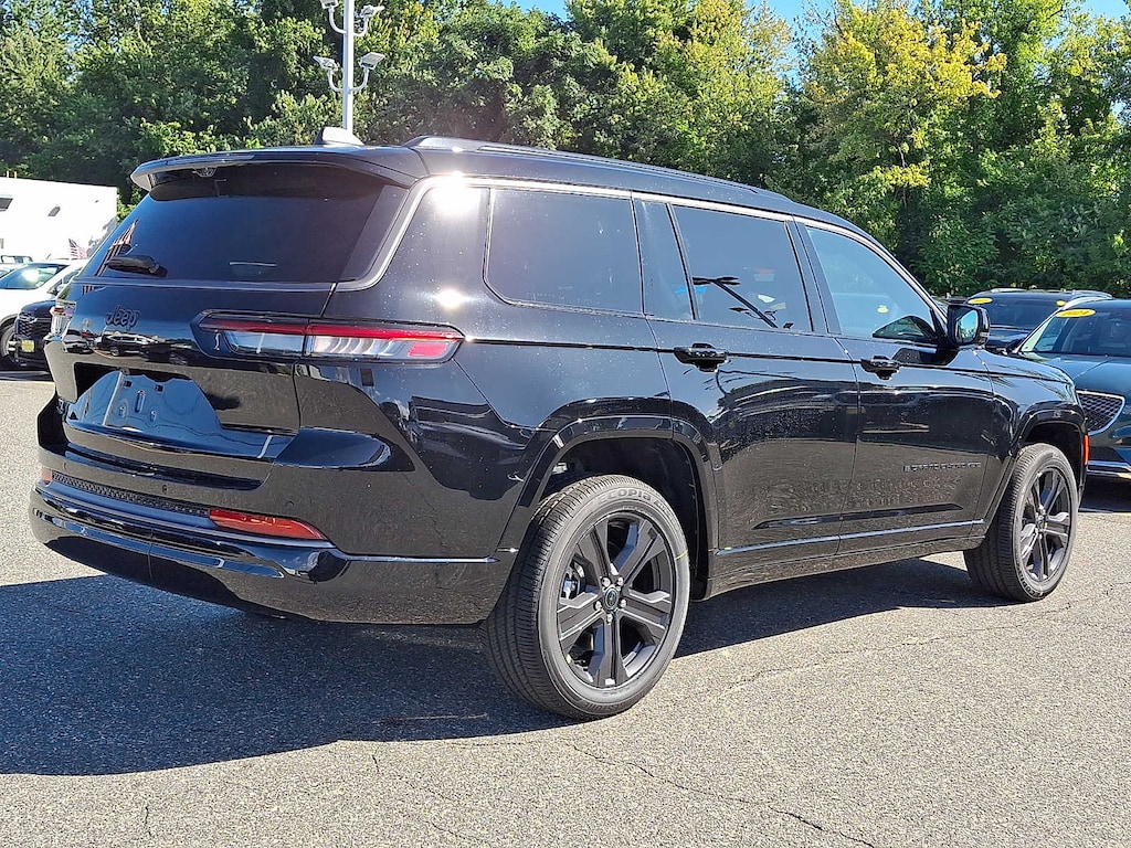 New 2027 Jeep Grand Cherokee L 3 Row LIMITED 4X4 Sport Utility
