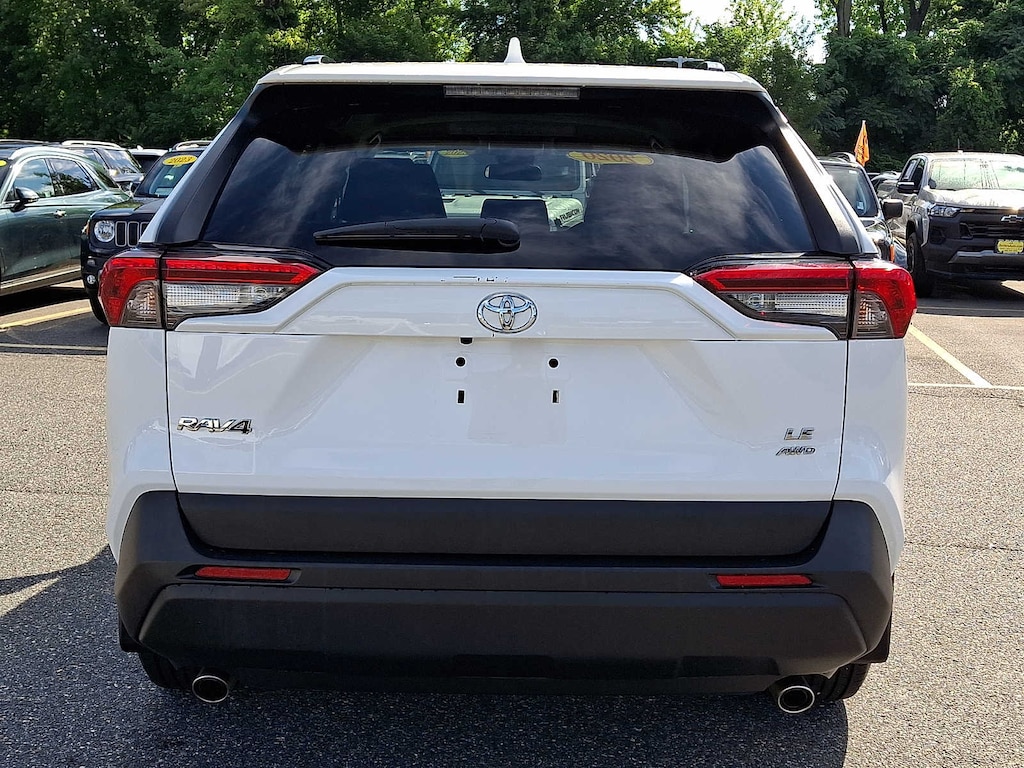 Used 2020 Toyota RAV4 LE SUV