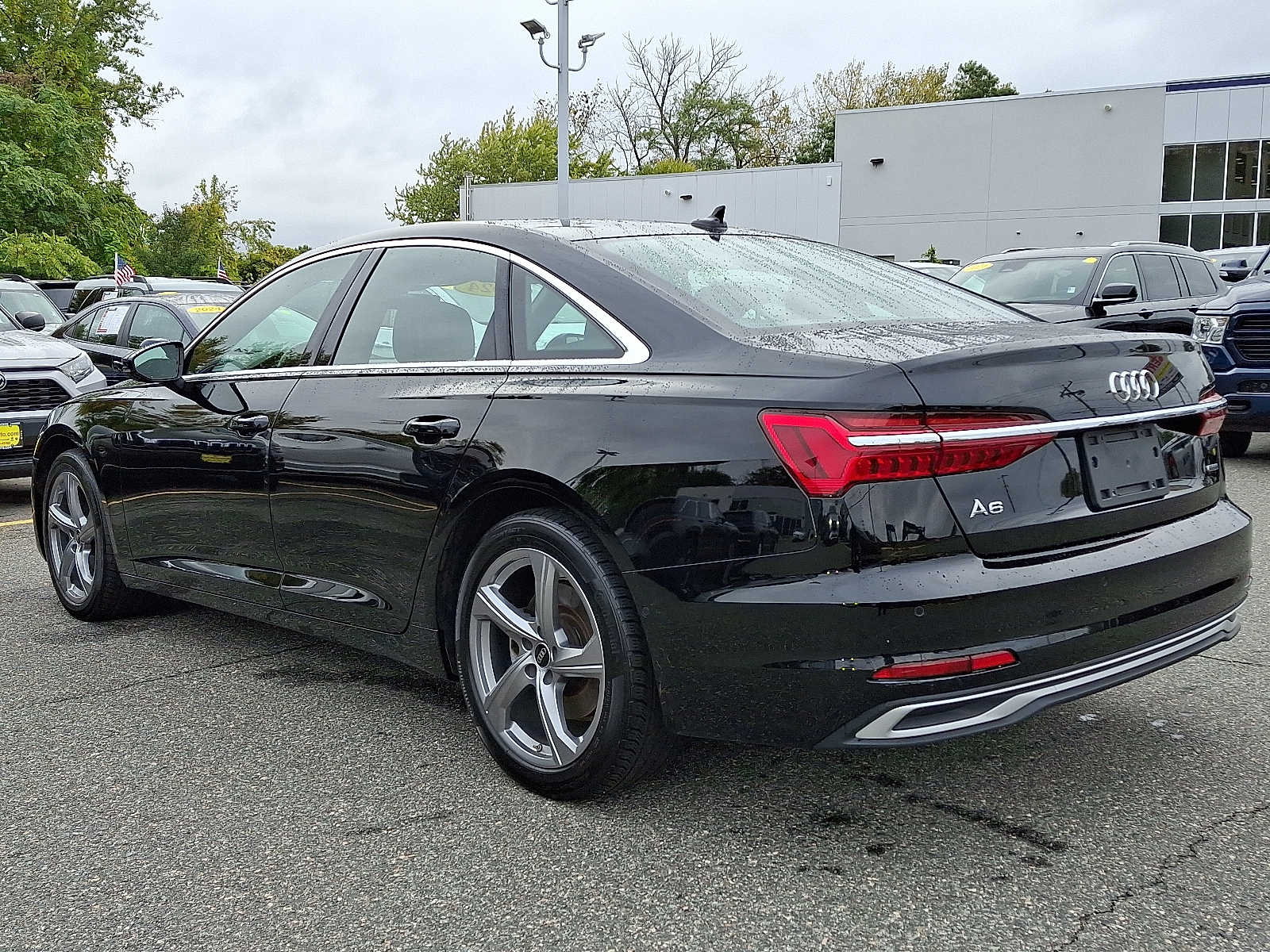 2024 Audi A6 Quattro Premium Plus photo 4