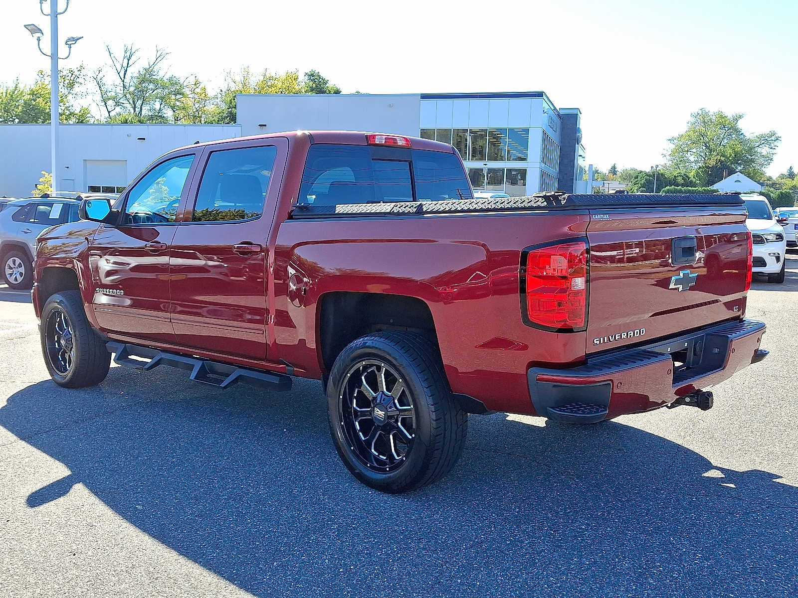 2018 Chevrolet Silverado 1500 LT photo 4