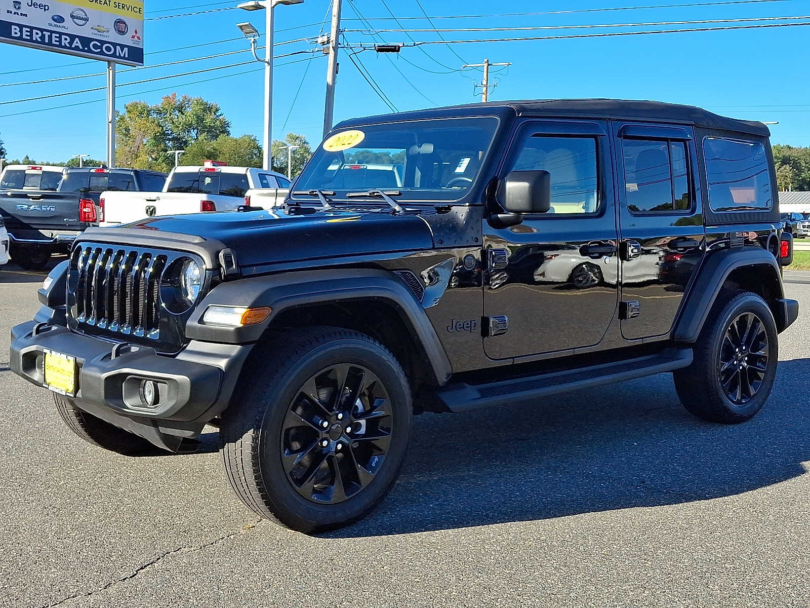 2022 Jeep Wrangler Unlimited Sport S photo 3