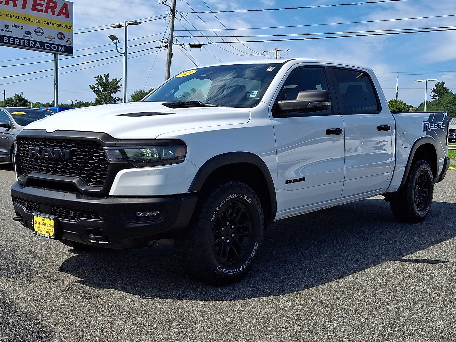 2025 RAM Ram 1500 Pickup Rebel - Photo 3