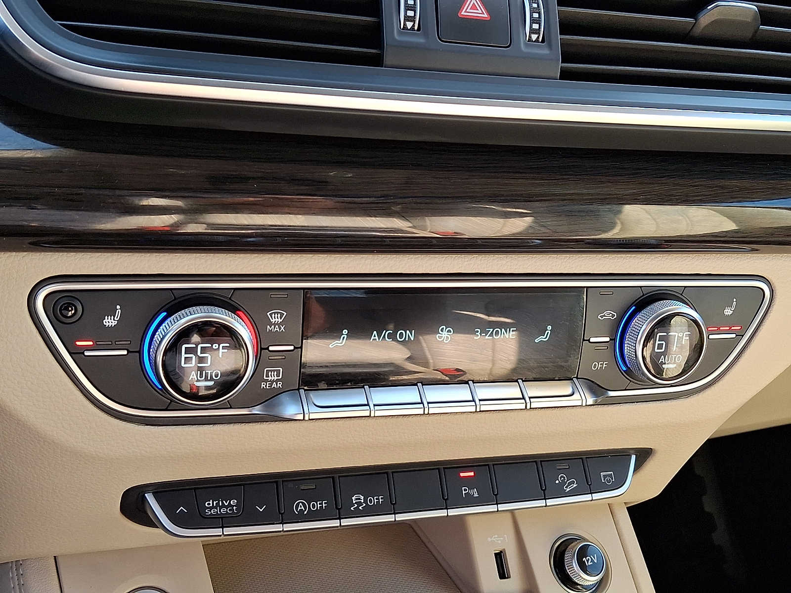 2020 Audi Q5 Premium Plus - Photo 18