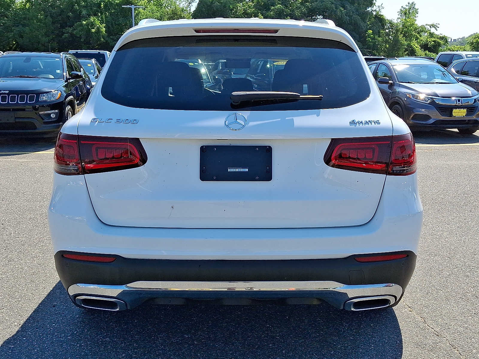 2022 Mercedes Benz GLC 300 4MATIC photo 4