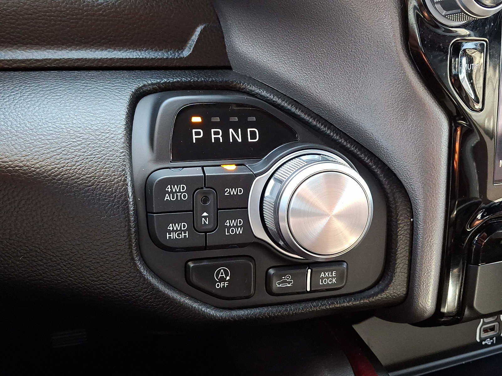 2025 RAM Ram 1500 Pickup Rebel - Photo 14