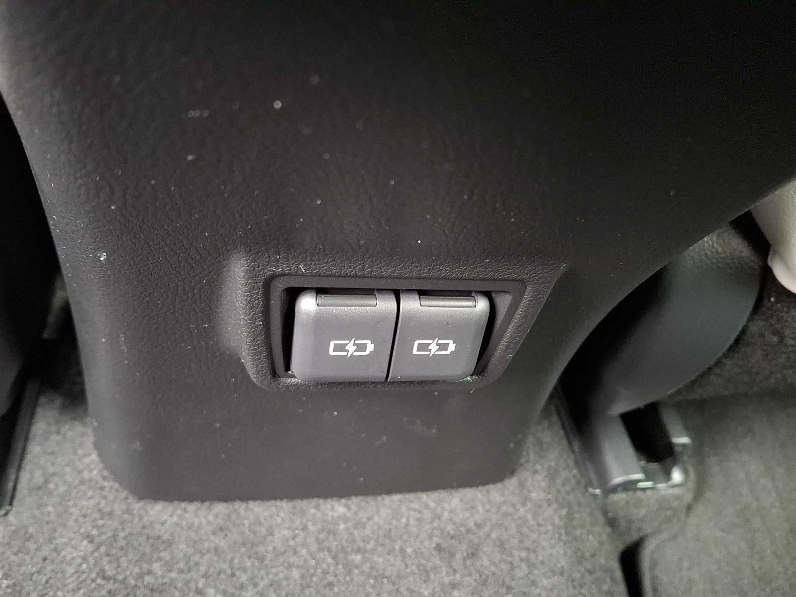 2023 Lexus UX Hybrid 250h - Photo 11